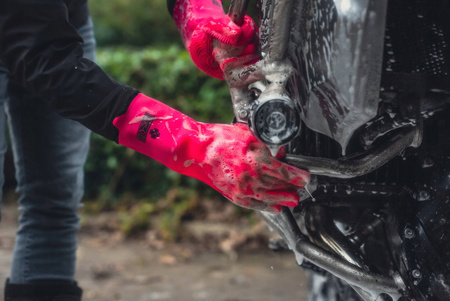 Rękawice do szorowania uporczywego brudu