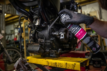 Szybkoschnący odtłuszczacz uniwersalny, pod wysokim ciśnieniem - 750ml -