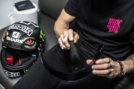 Preparat do czyszczenia wizjerów i szybek kasków, gogli i motocykla - 32ml