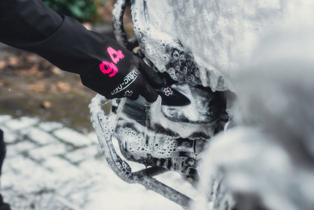 Miękka szczotka do ogólnego czyszczenia motocykla Muc Off - Soft Washing