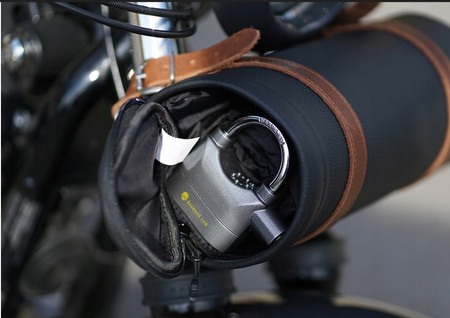 Rolka Motocyklowa Czarna Cordura, Czarne Paski