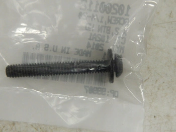 ŚRUBA OWIEWKI CZASZY HARLEY DAVIDSON 14- ,